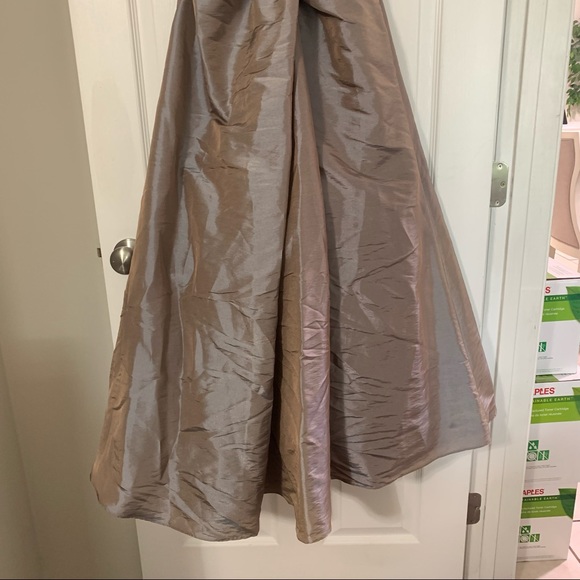 VINTAGE WATTERS & WATTERS Silvery Grey Chrome Bridesmaid Dress Formal Gown Sz 0 - Picture 11 of 16